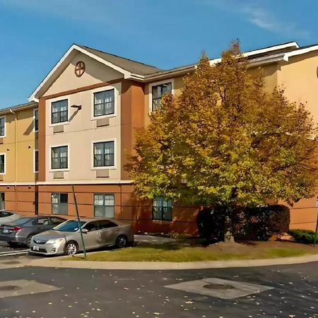 Suburban Studios Auburn Hills - Detroit Exterior foto
